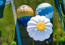 Mongolfiere in partenza dal Parco dell'Ingenio